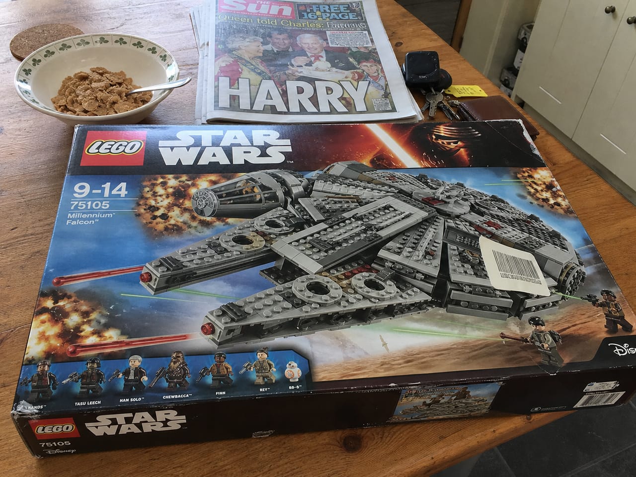 Boxed LEGO Star Wars set on a kitchen table, demo